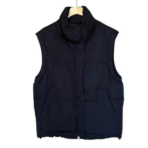 Bershka Women’s Zip-Up Oversized Mock-Neck Puffer Vest Black Jacket, Size Small - Picture 1 of 7
